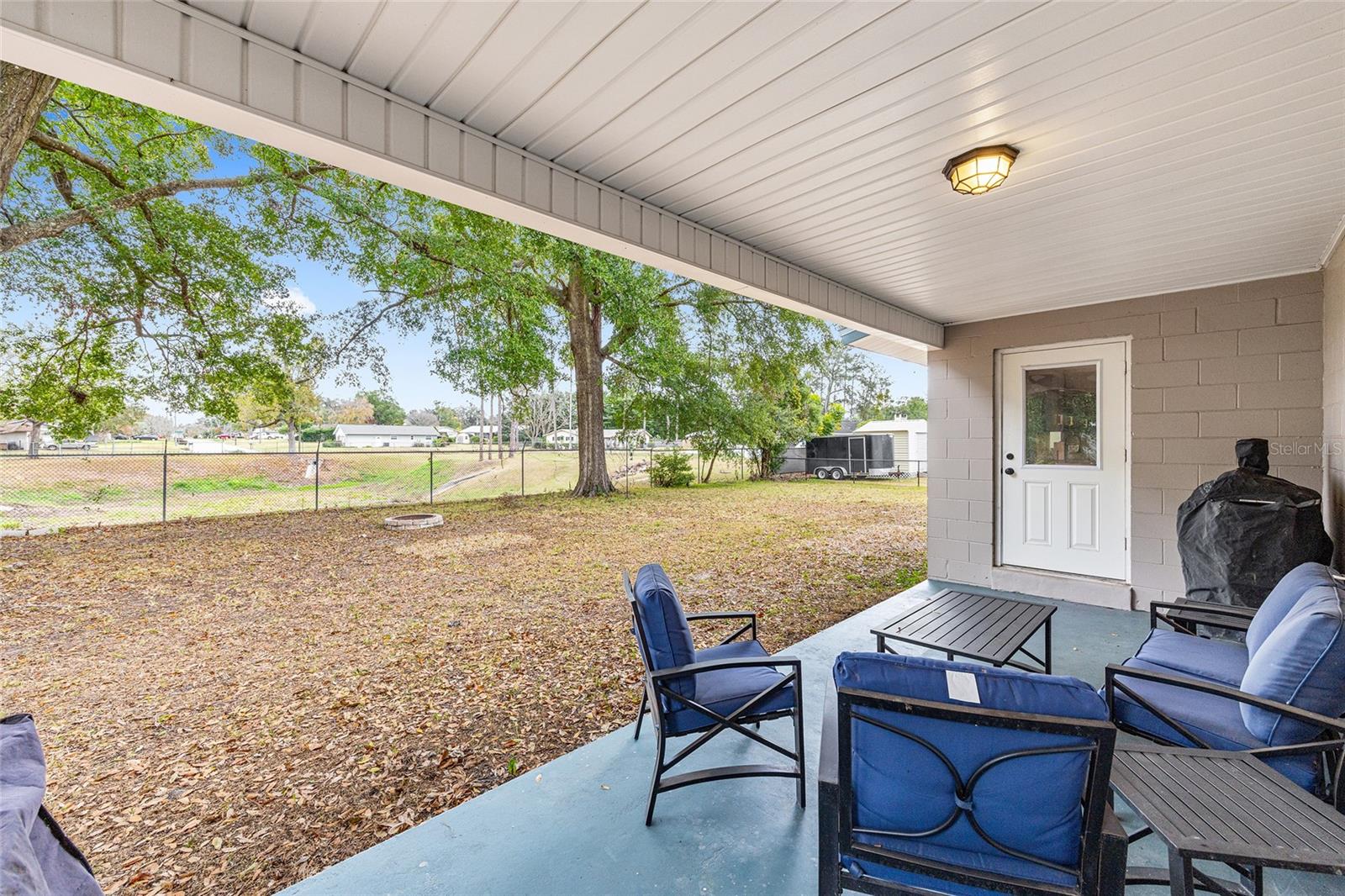 Image 39 of 45 For 903 17th Court