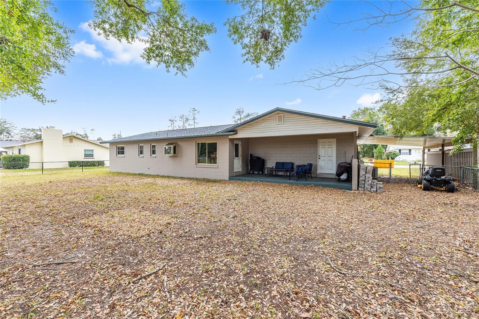 Image 41 of 45 For 903 17th Court