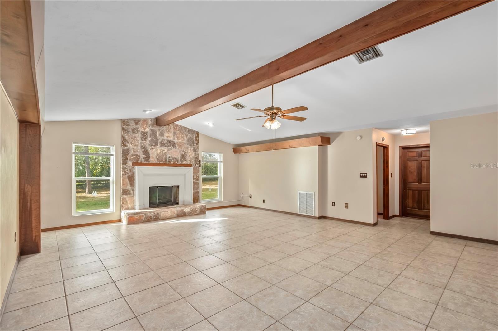 Image 19 of 86 For 2902 Marion County Road