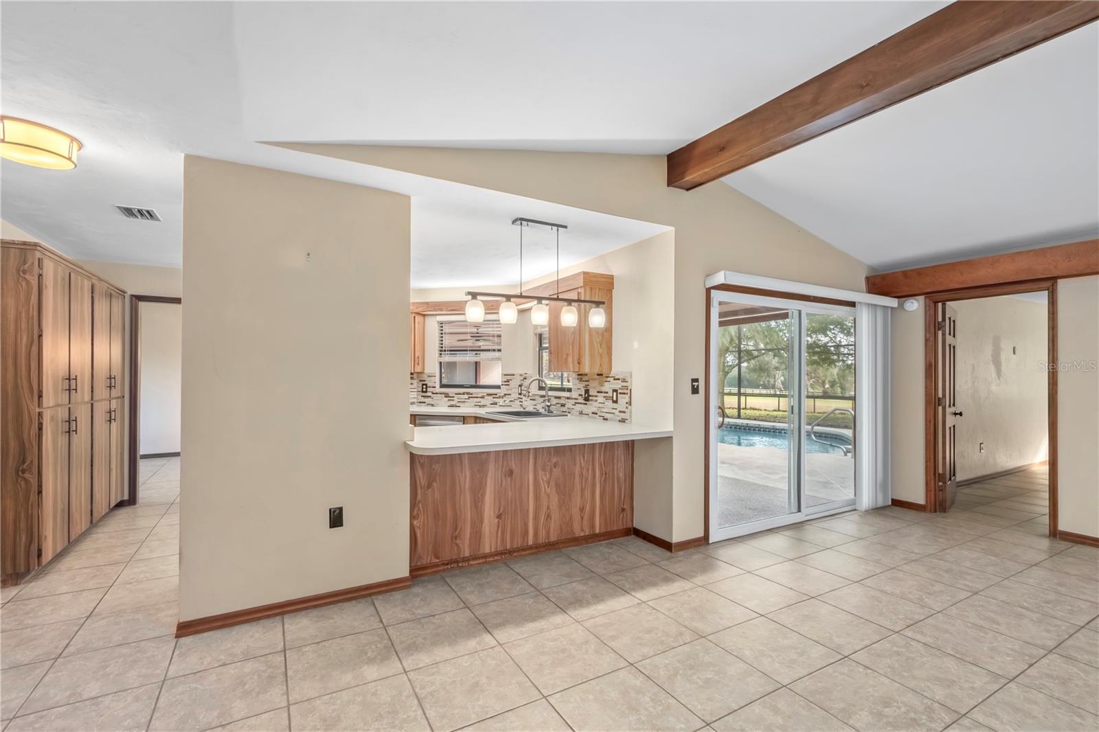 Image 22 of 86 For 2902 Marion County Road