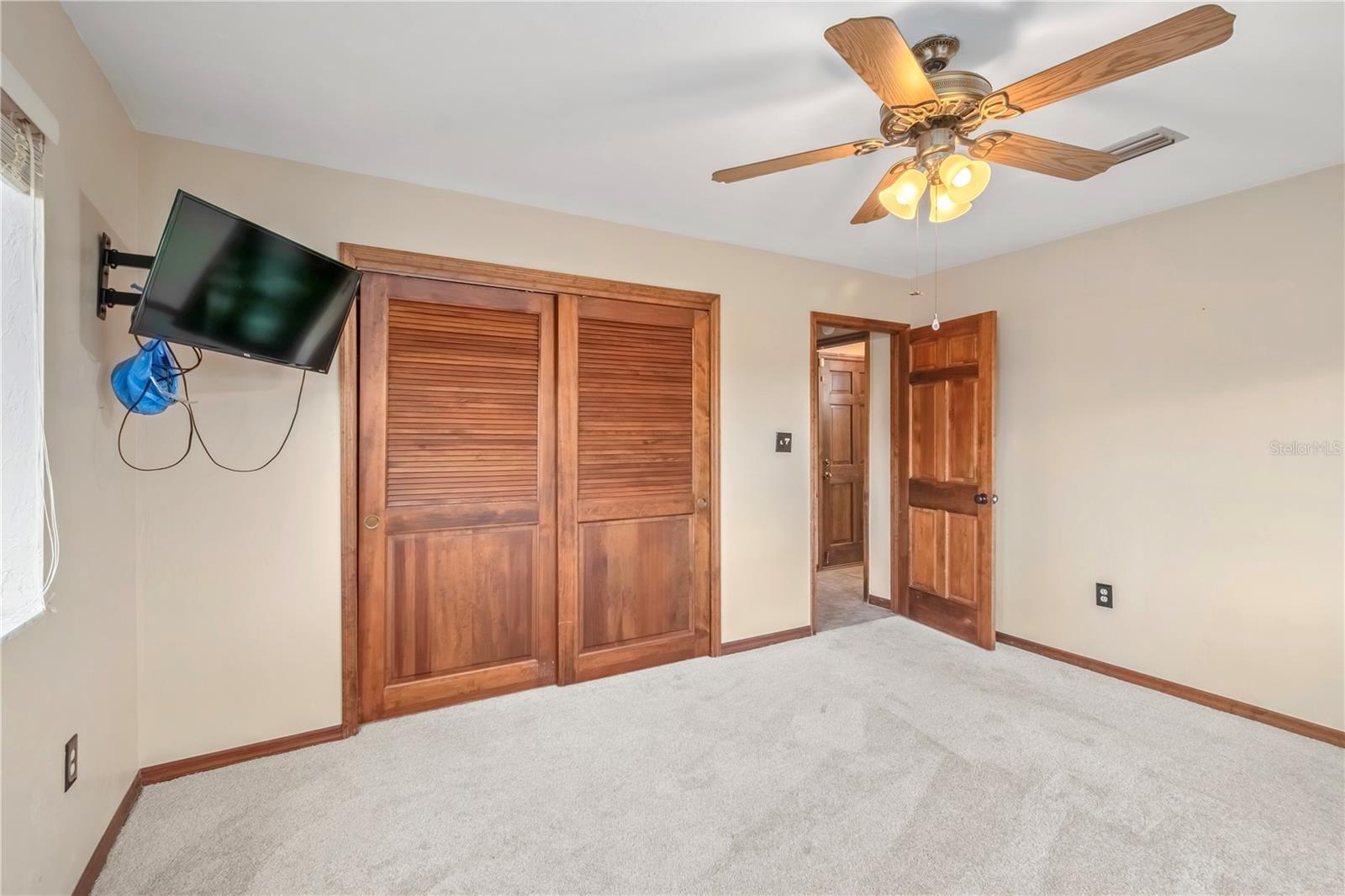 Image 38 of 86 For 2902 Marion County Road