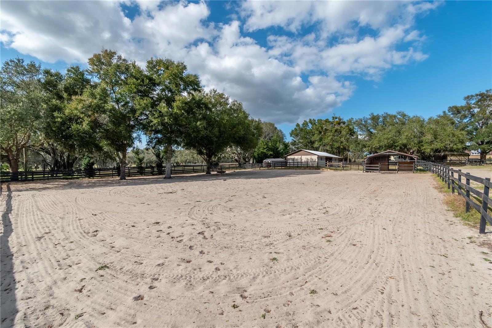 Image 76 of 86 For 2902 Marion County Road