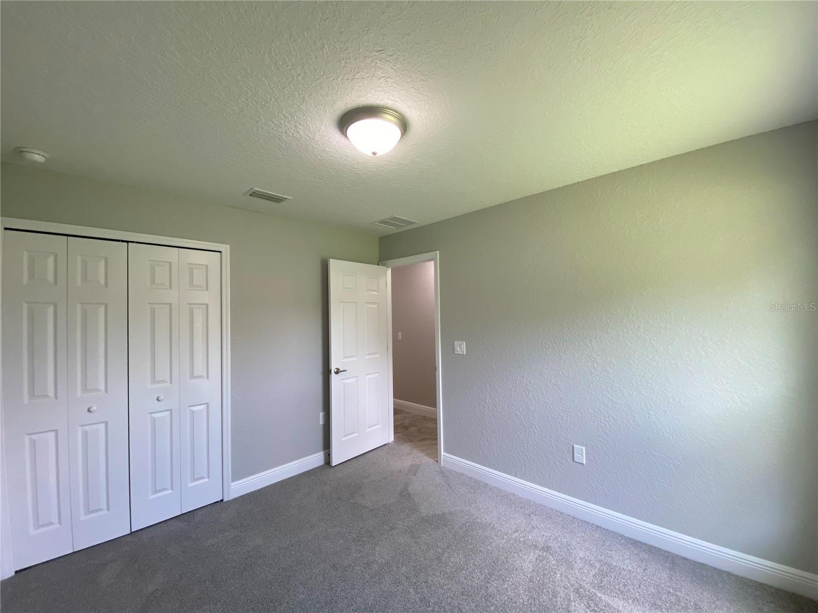 Image 12 of 26 For 15298 43rd Court