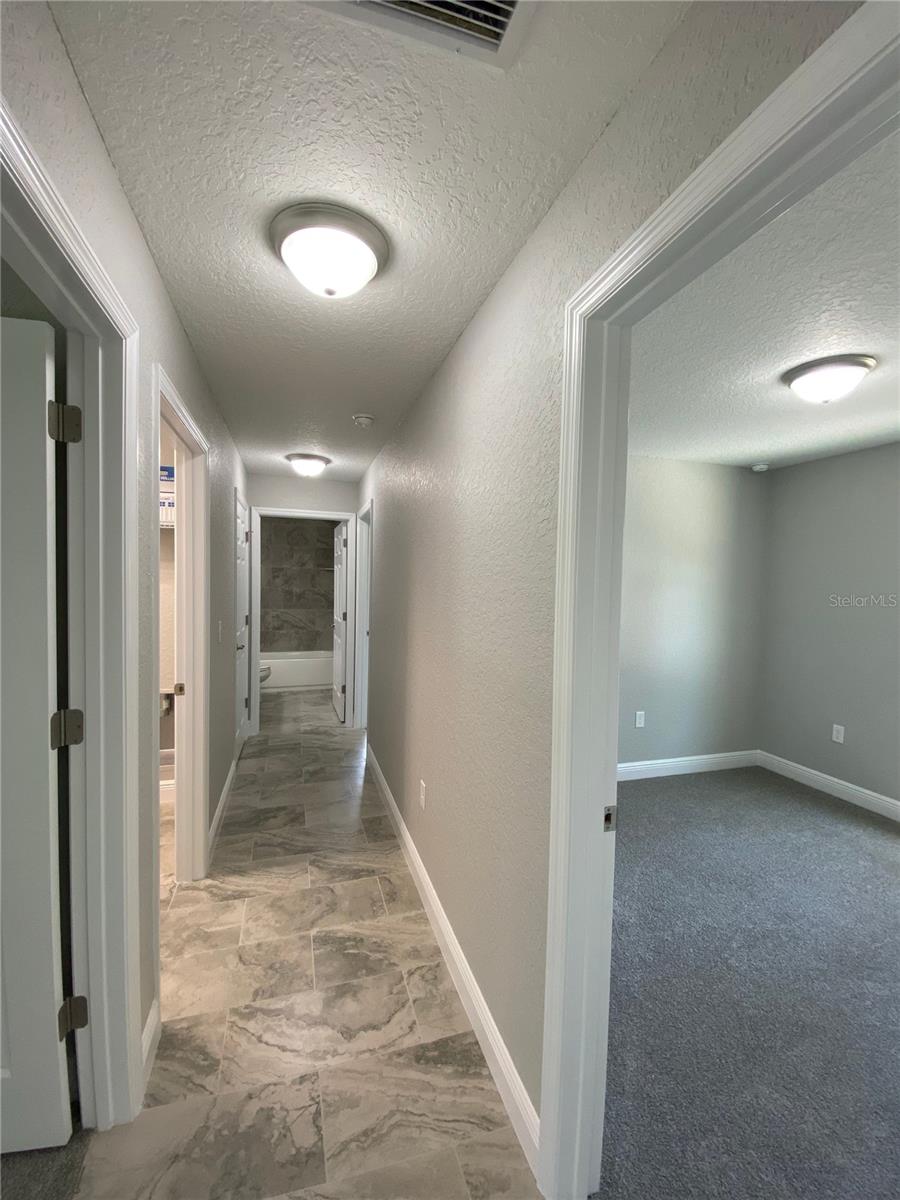 Image 19 of 26 For 15298 43rd Court