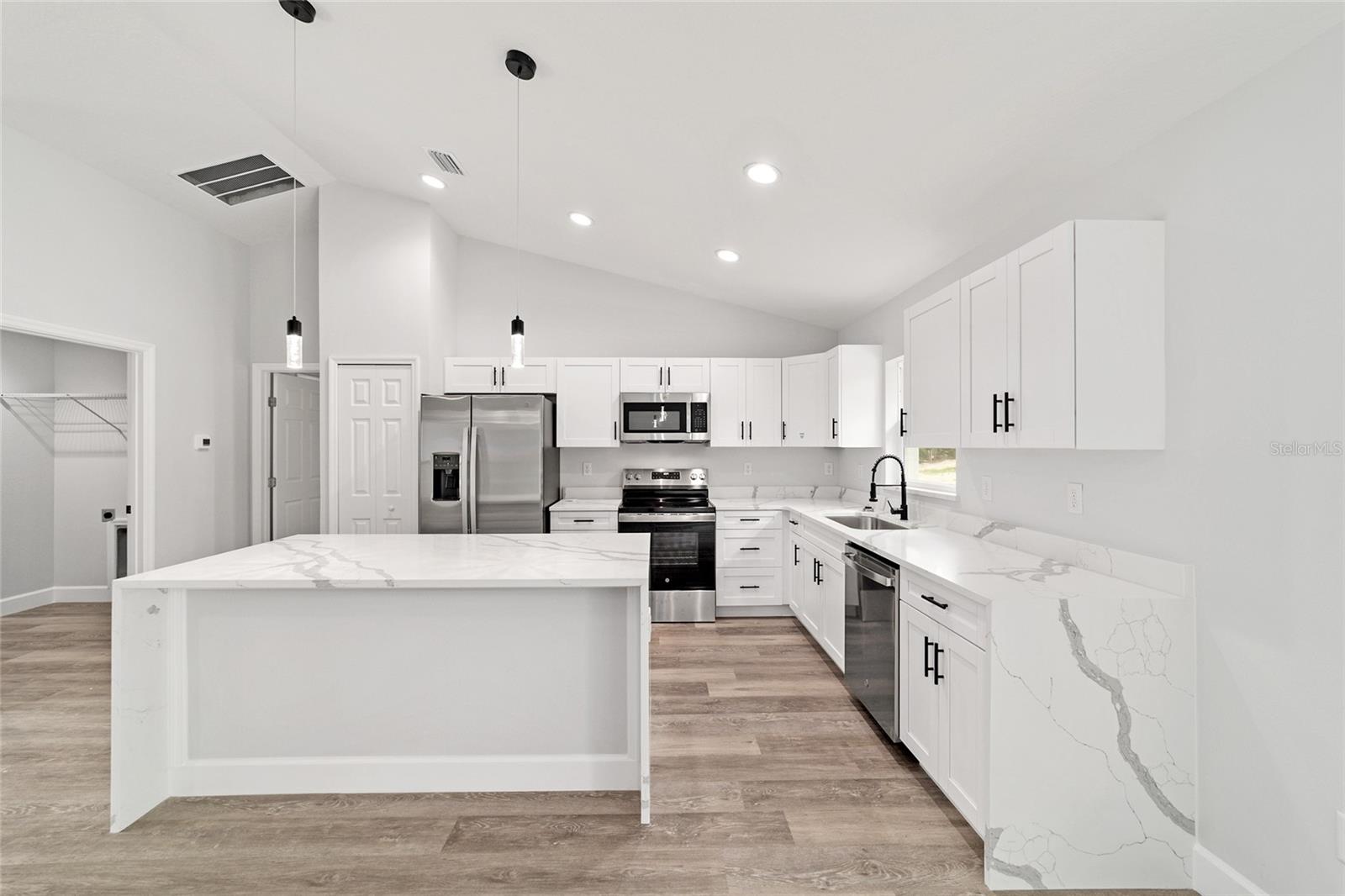 Image 20 of 46 For 14961 28th Place