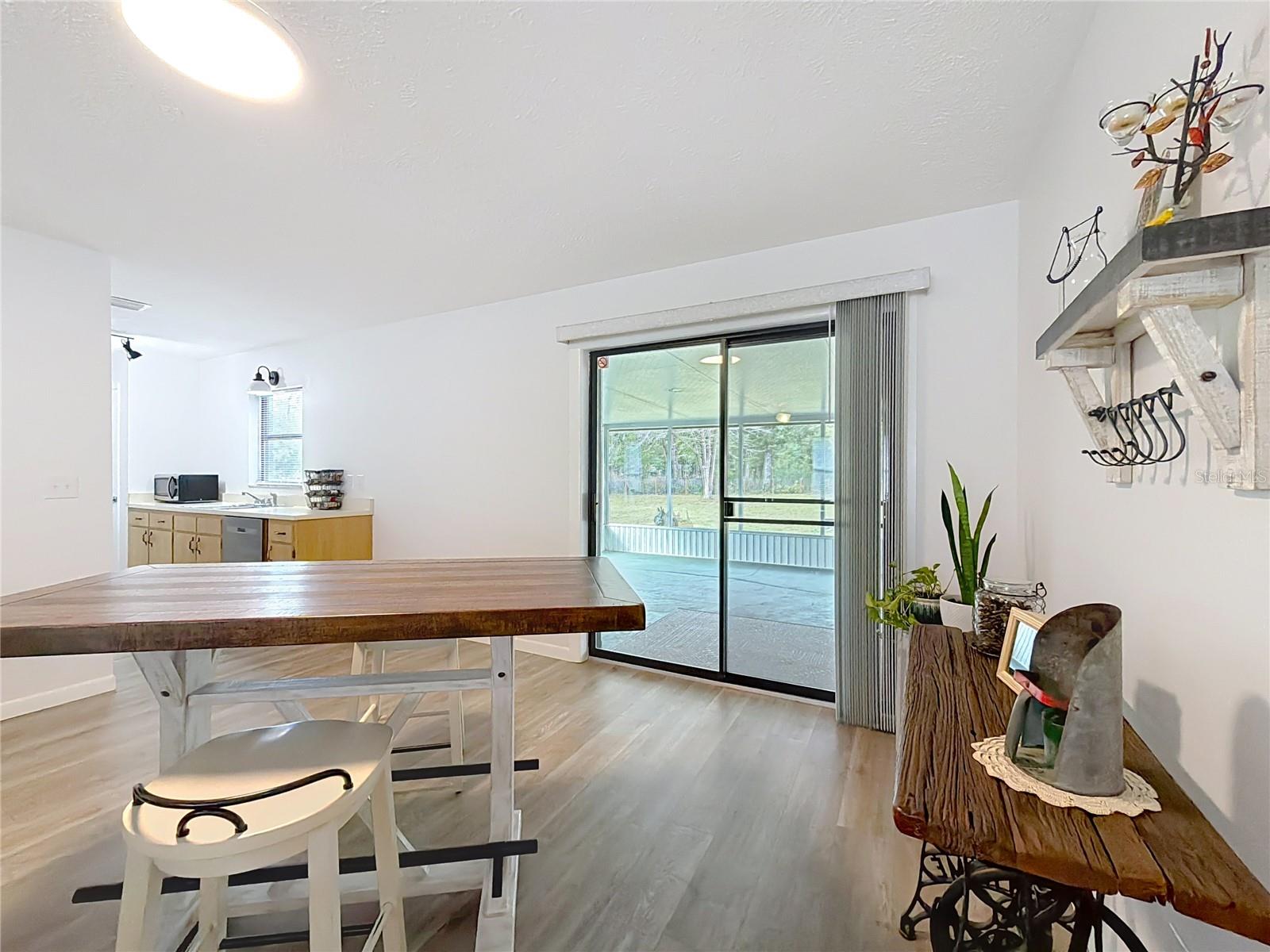 Image 14 of 53 For 11859 Highway 328