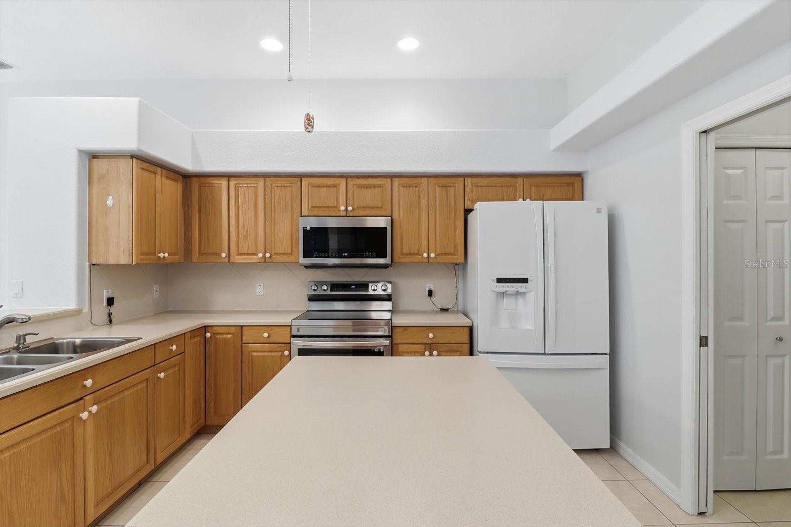 Image 8 of 42 For 7 Boston Ivy Court