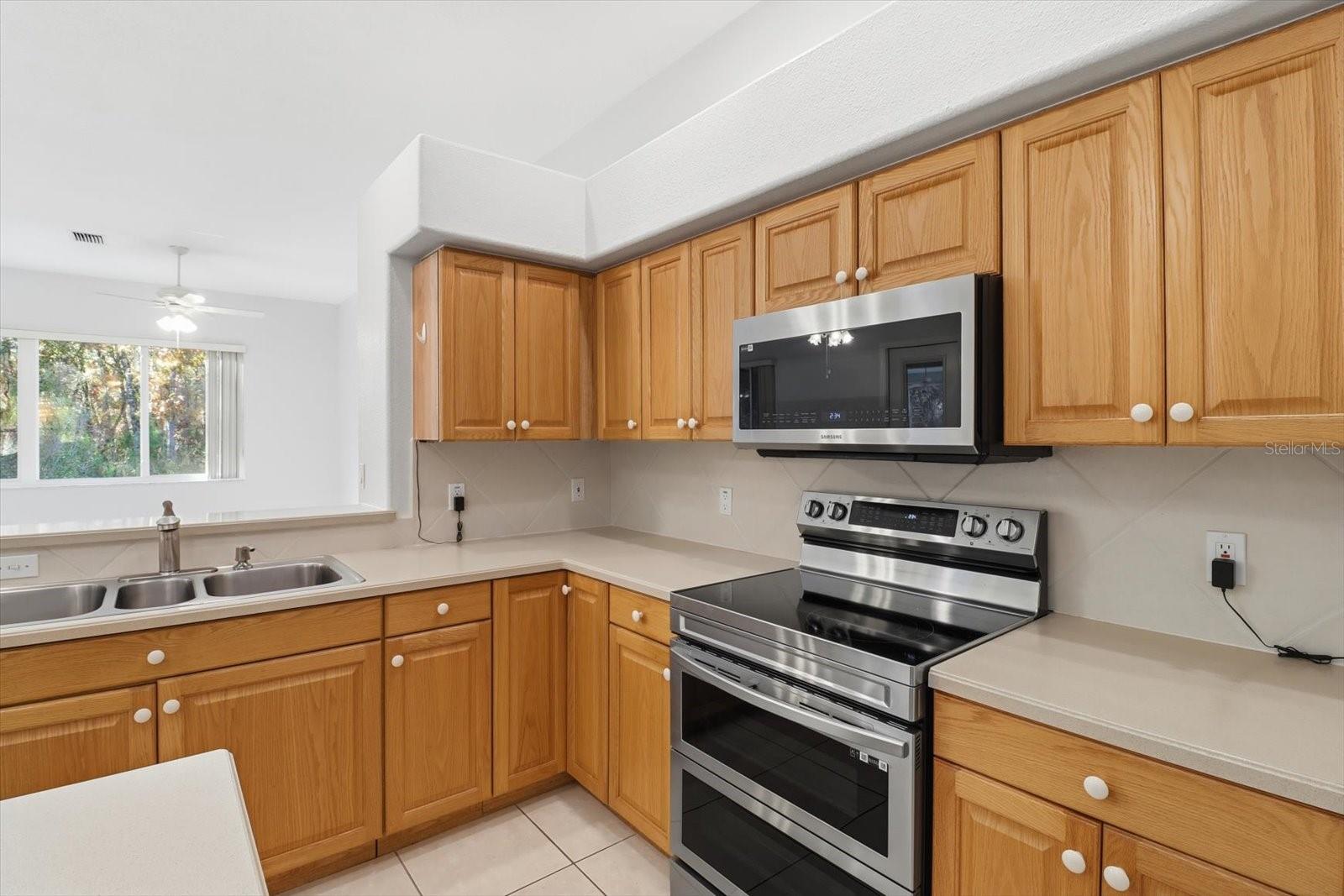 Image 9 of 42 For 7 Boston Ivy Court