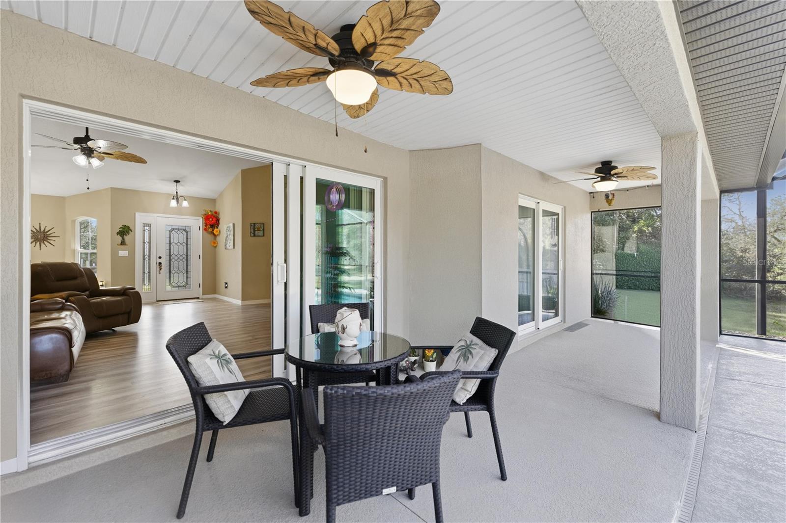 Image 26 of 40 For 5693 Woodlawn Street