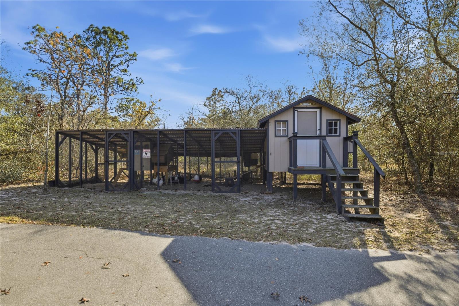 Image 36 of 40 For 5693 Woodlawn Street