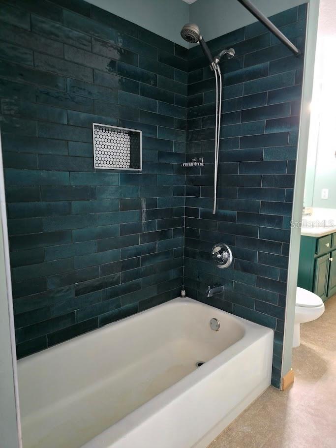 Image 19 of 95 For 6584 64th Avenue