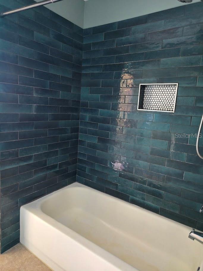 Image 20 of 95 For 6584 64th Avenue