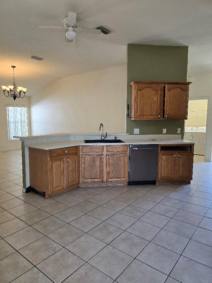 Image 31 of 95 For 6584 64th Avenue