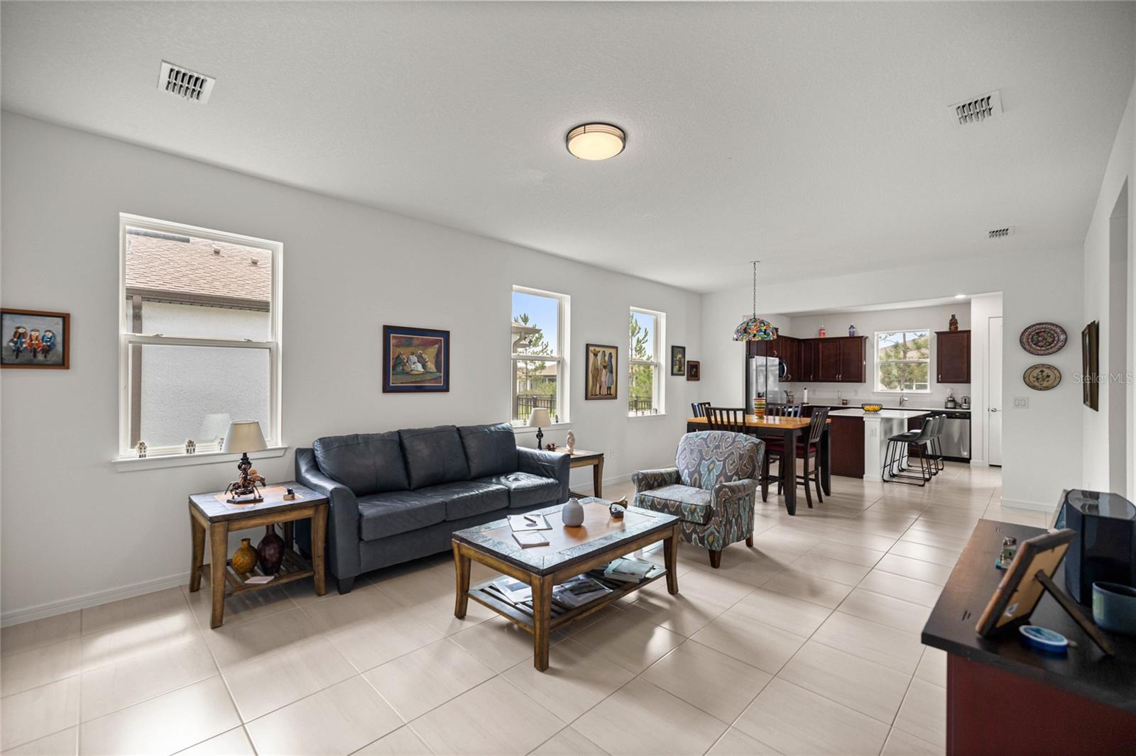 Image 3 of 48 For 9412 53rd Place