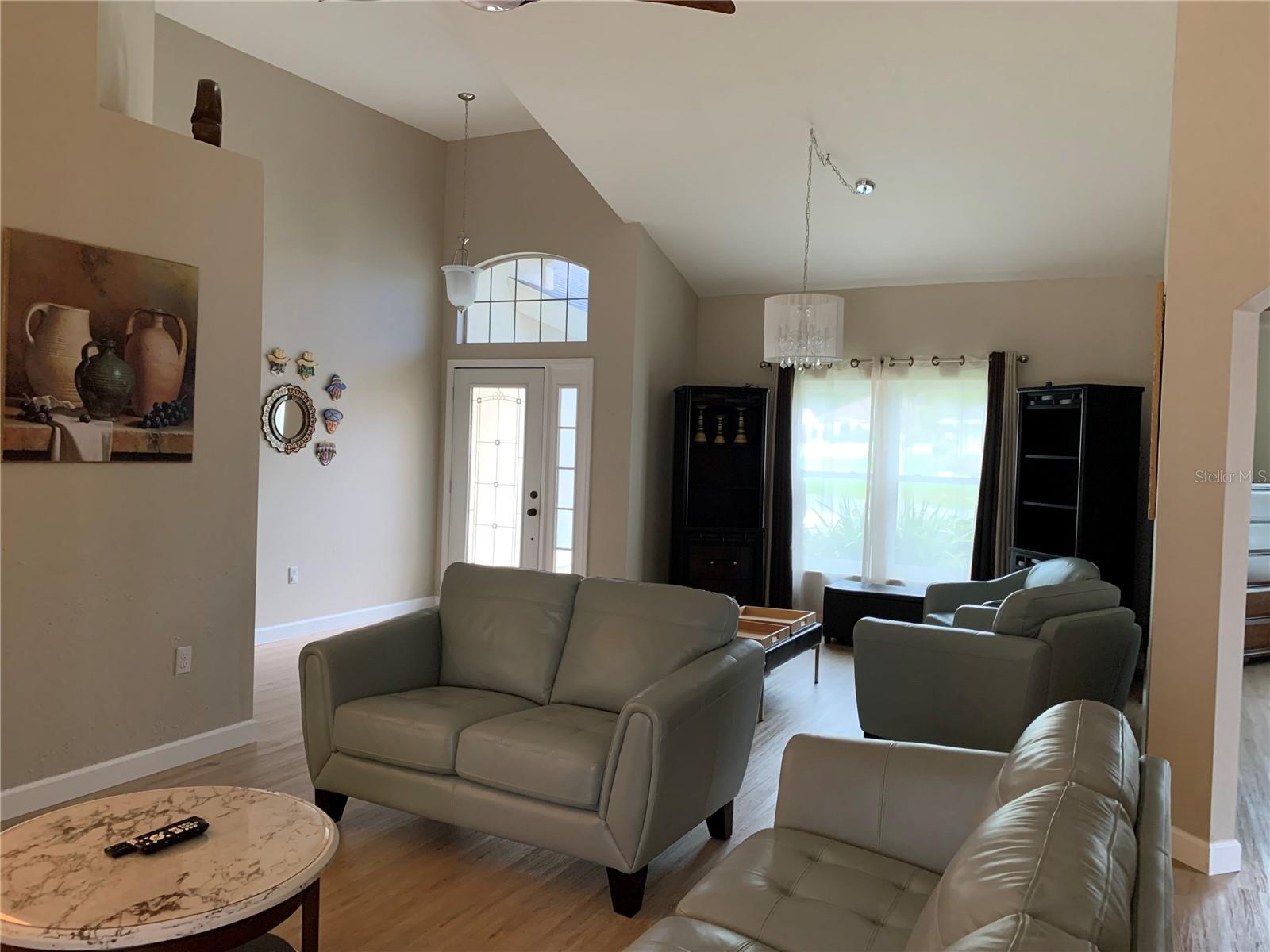 Image 5 of 38 For 11636 75th Cir