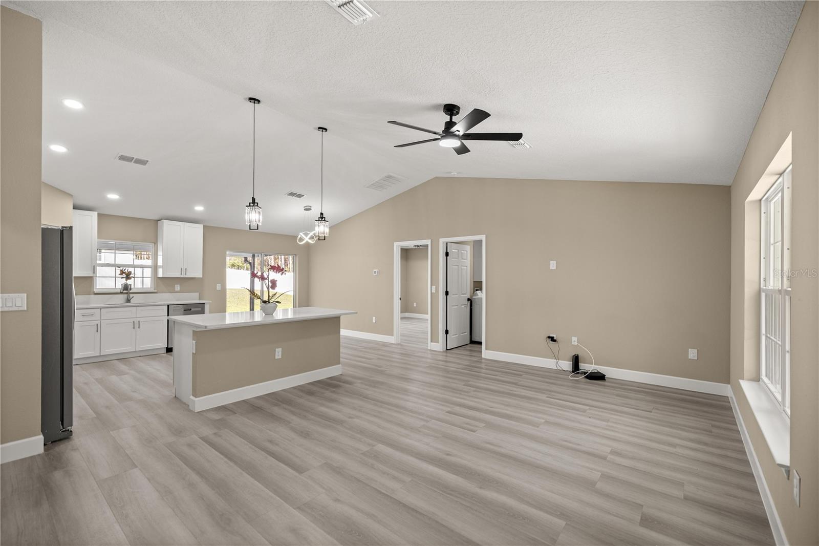 Image 13 of 32 For 12890 42nd Court