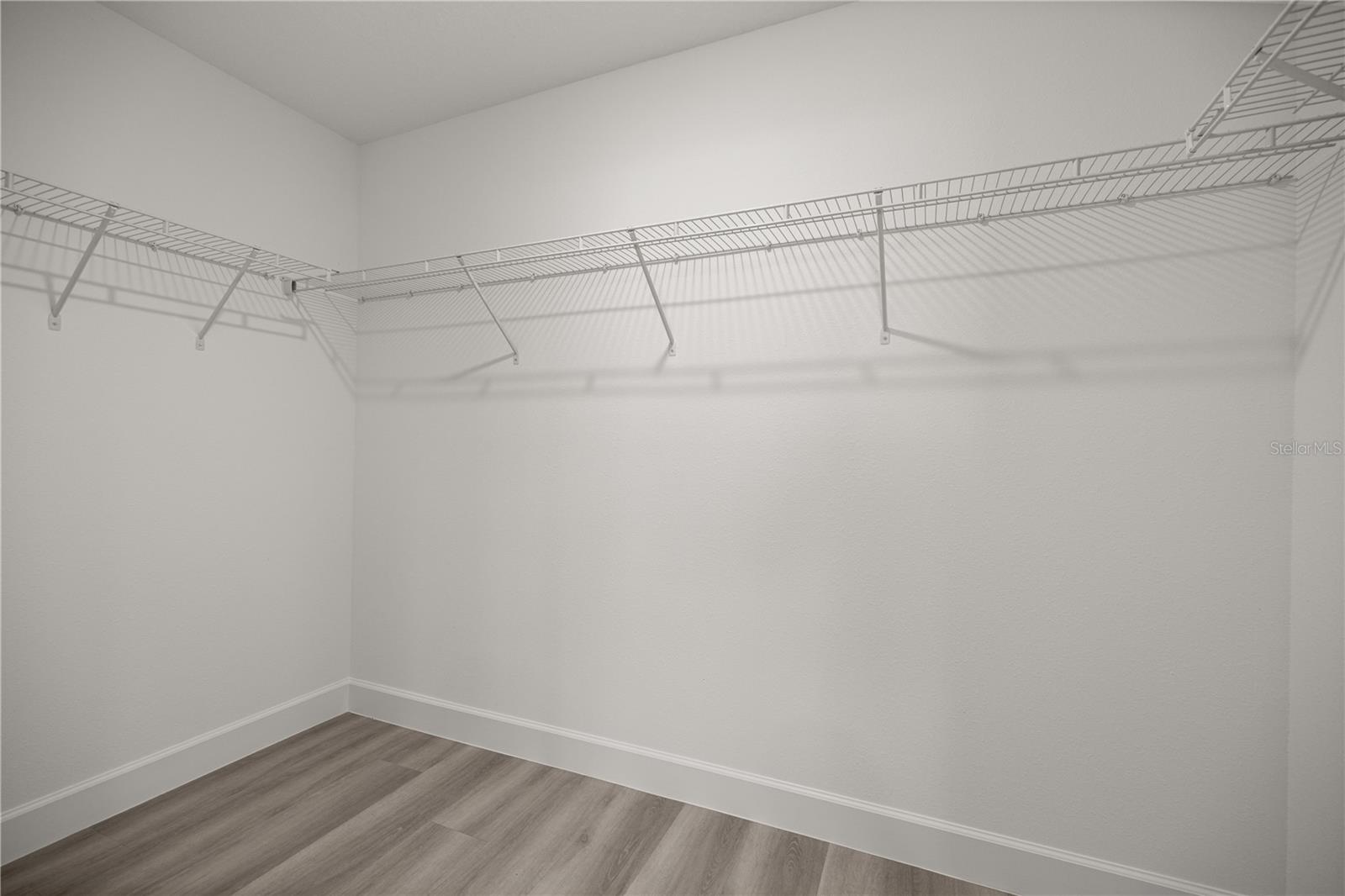 Image 21 of 32 For 12890 42nd Court