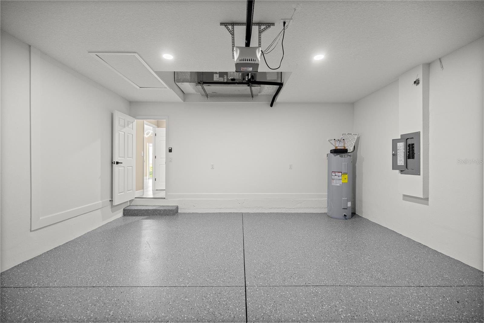 Image 25 of 32 For 12890 42nd Court