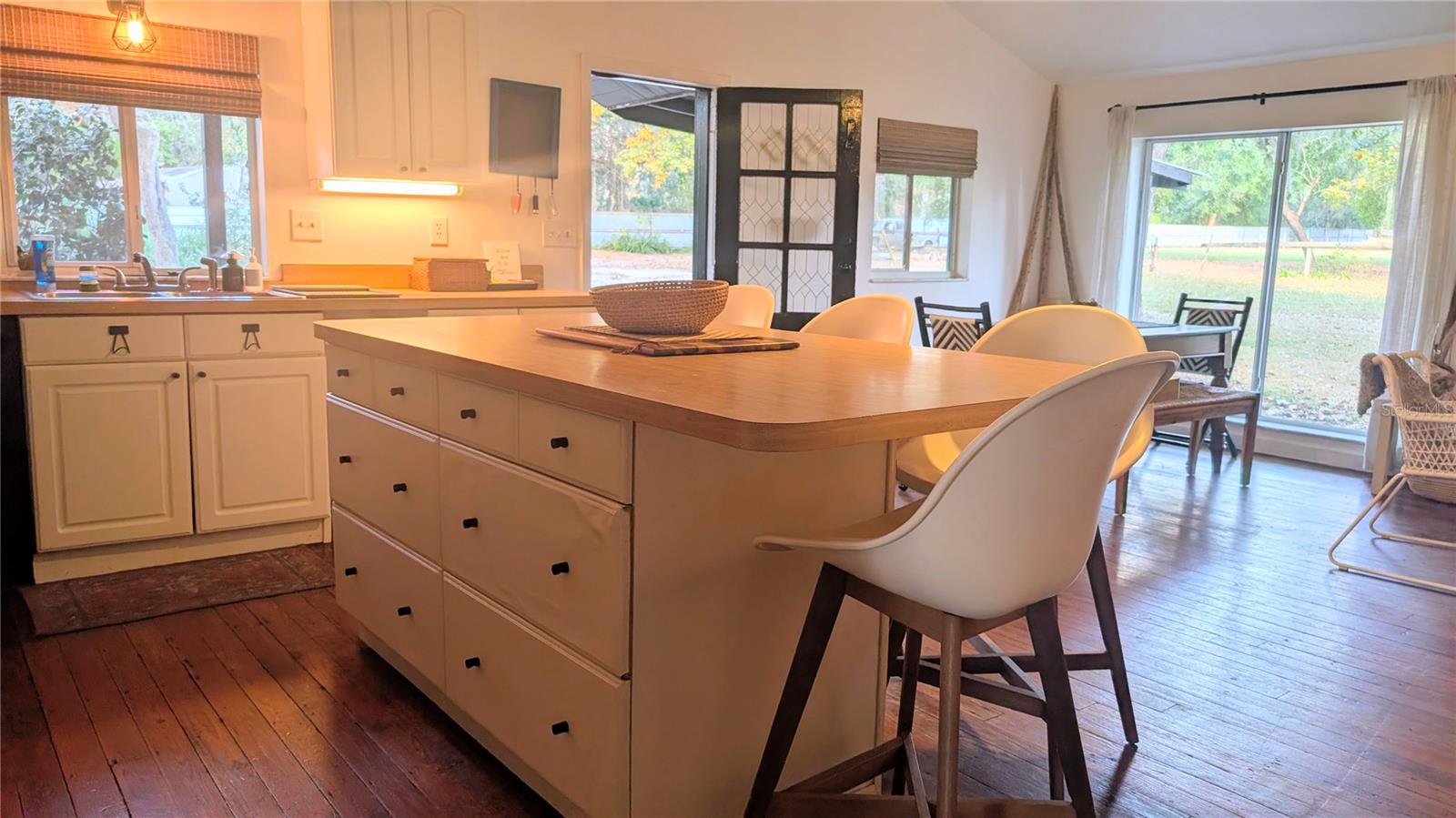 Image 12 of 66 For 9350 170th Avenue Road