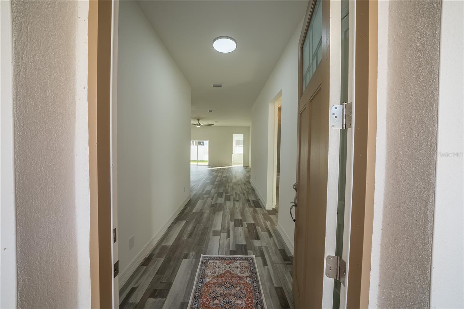 Image 3 of 27 For 4720 25th Loop