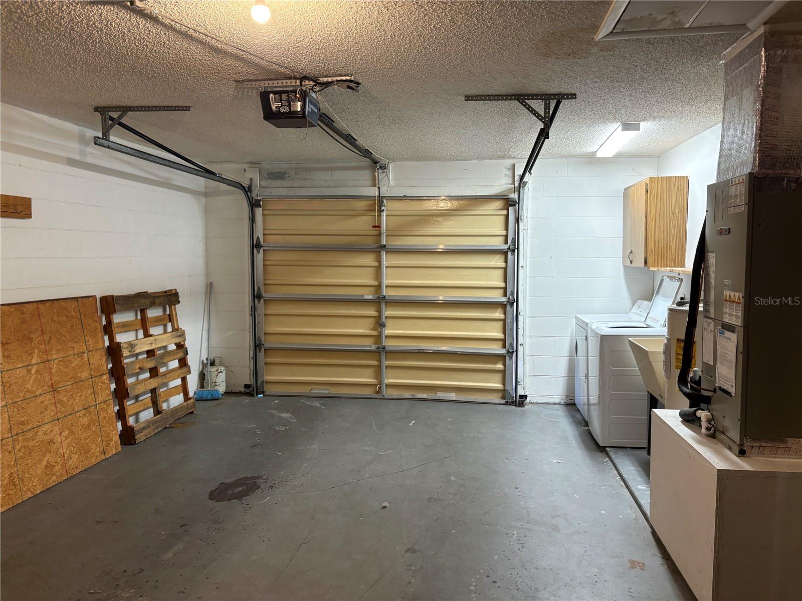 Image 13 of 19 For 626 Third Avenue