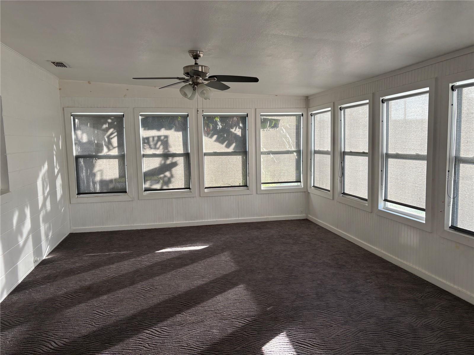 Image 3 of 19 For 626 Third Avenue