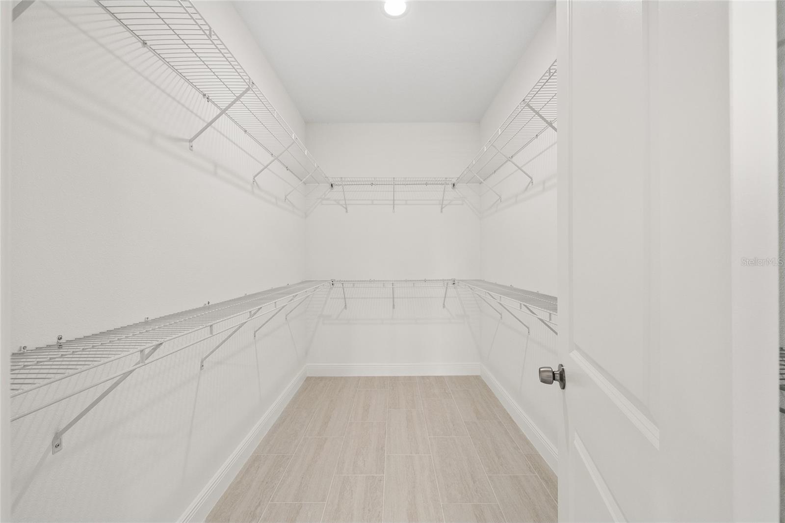 Image 21 of 39 For 3736 137th Lane