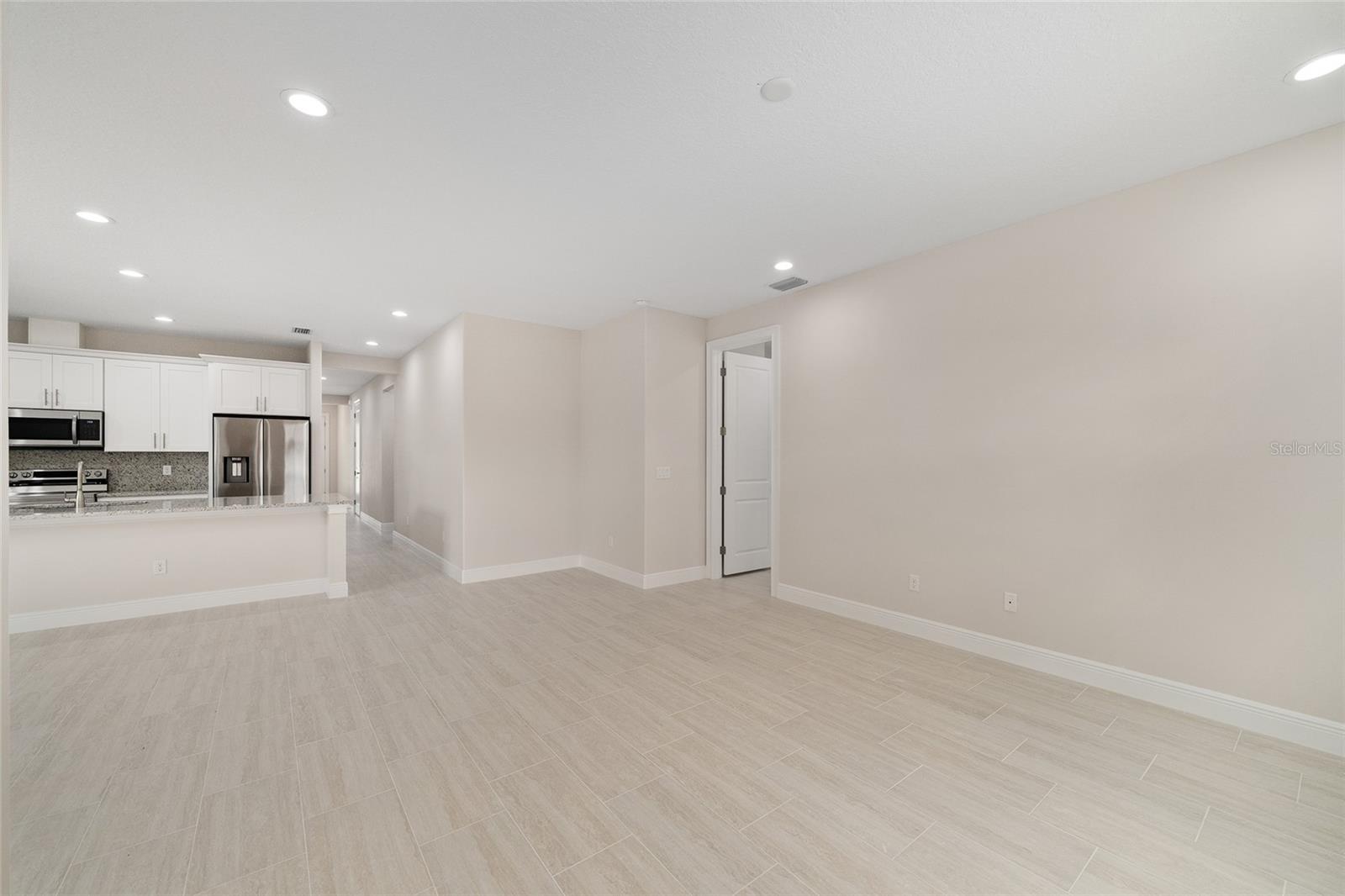 Image 6 of 39 For 3736 137th Lane