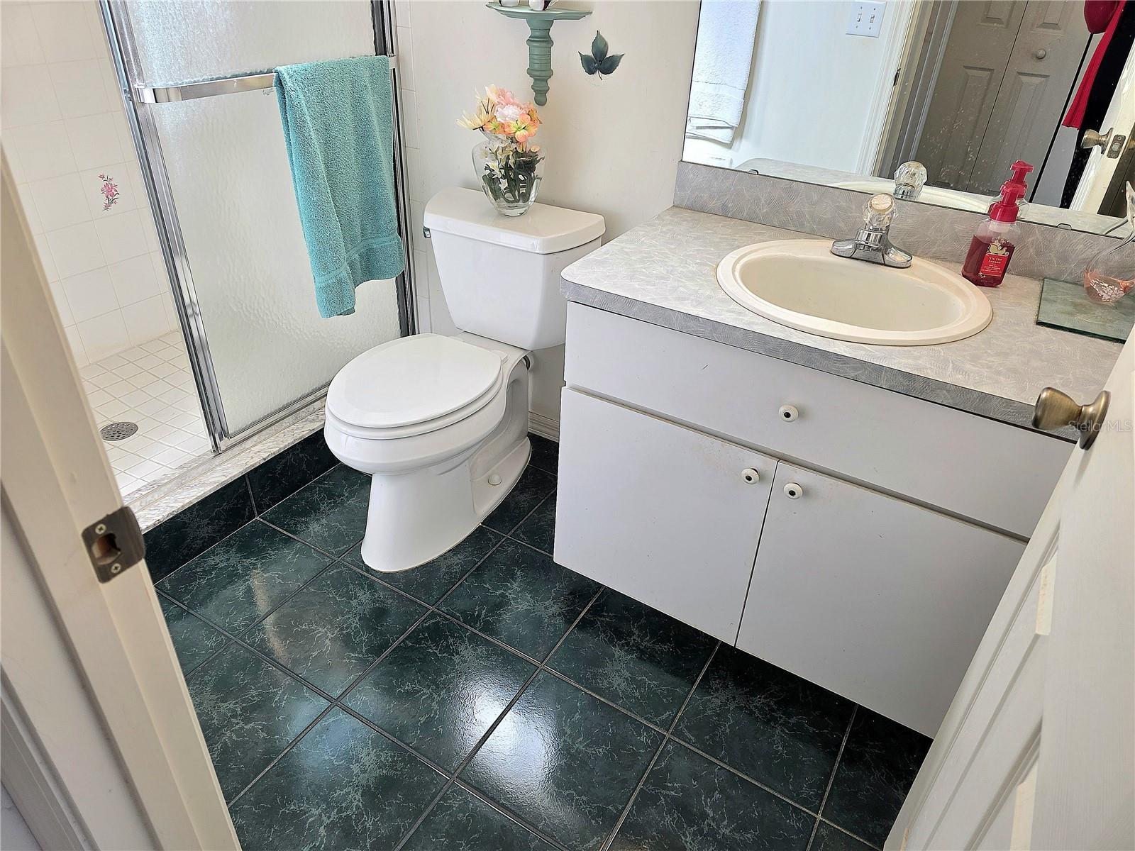 Image 6 of 18 For 10131 62nd Terrace Road