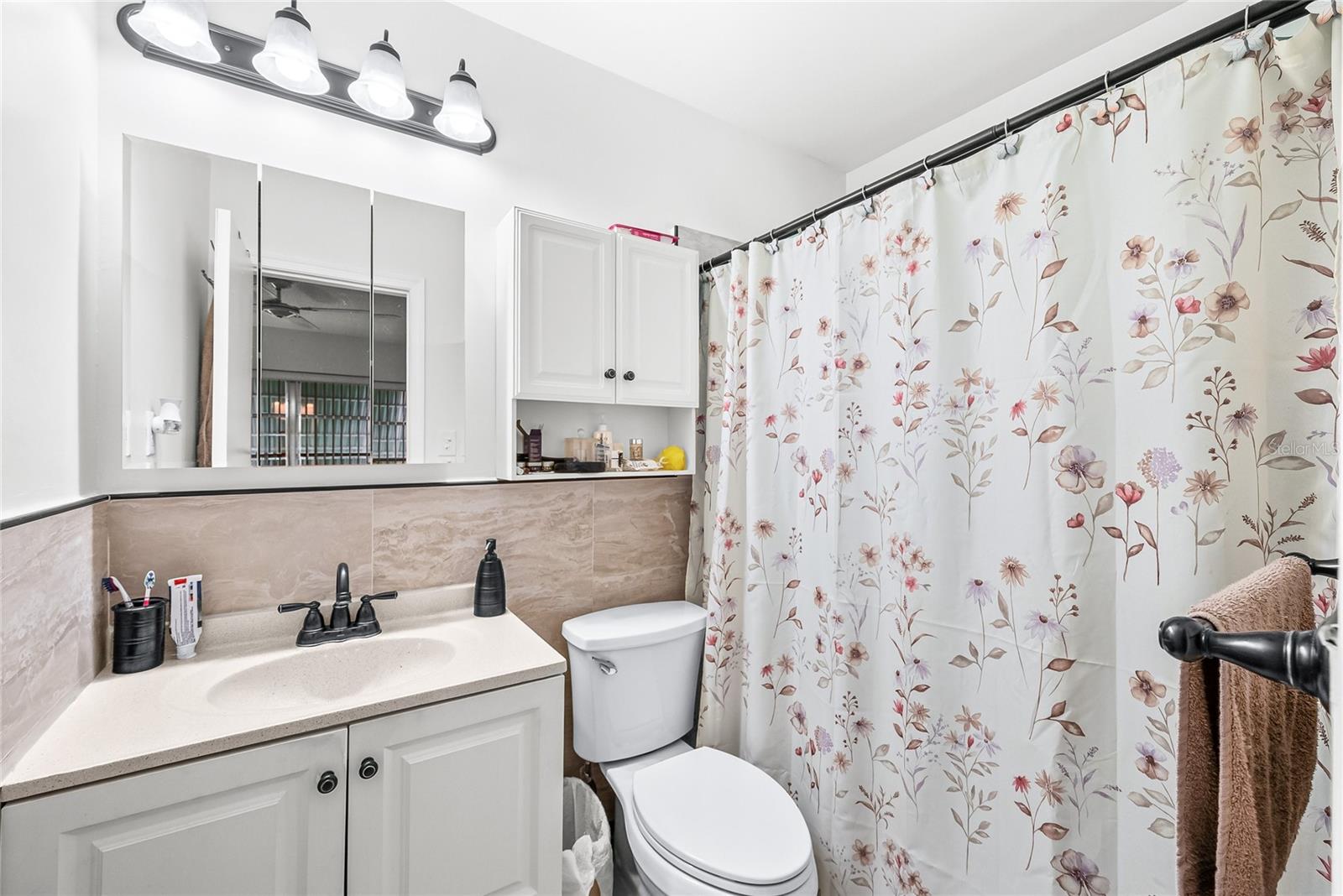 Image 19 of 46 For 7011 58th Court