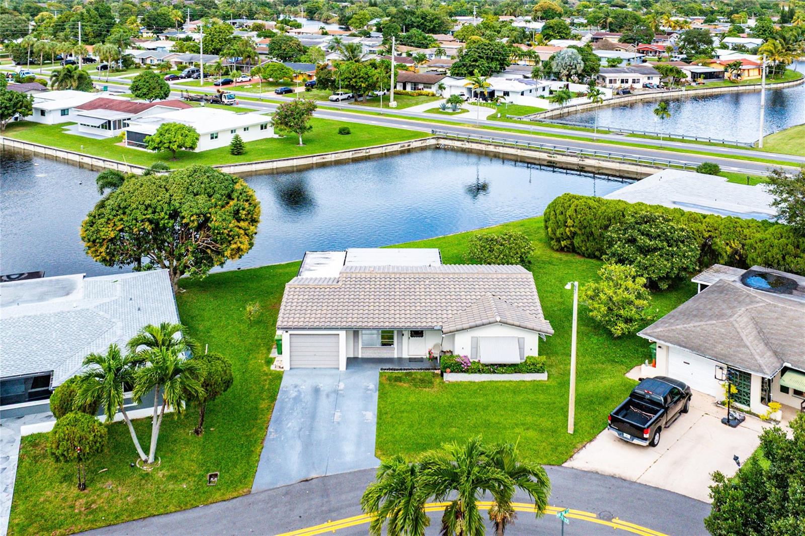 Image 31 of 46 For 7011 58th Court