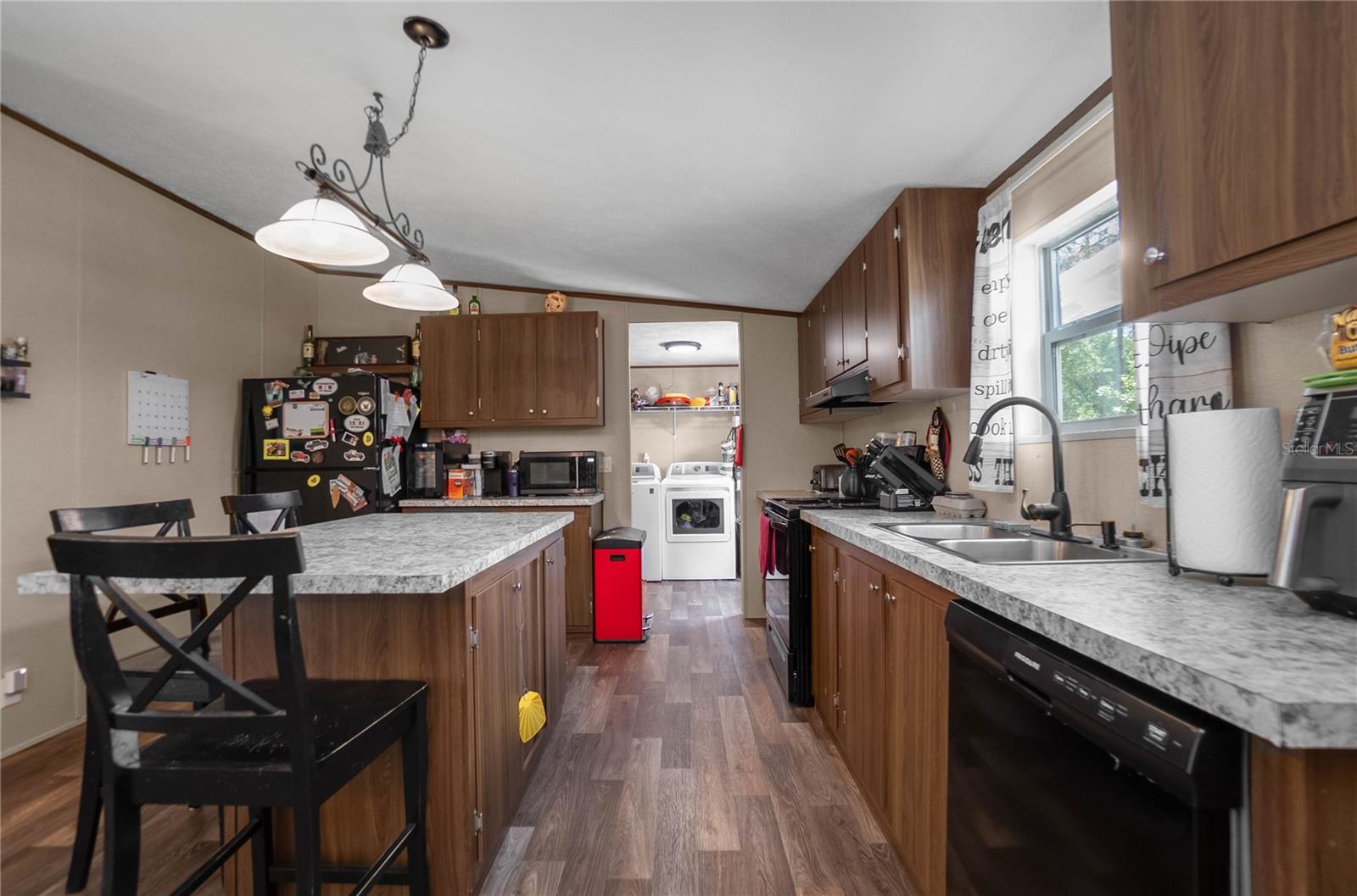 Image 17 of 53 For 6783 Tamarind Avenue