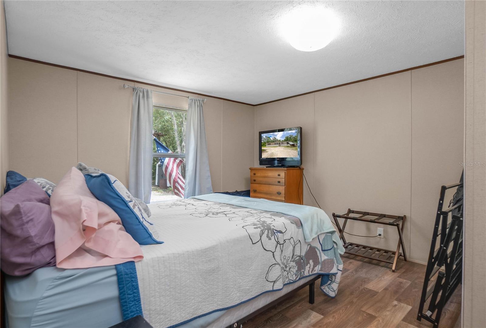 Image 25 of 53 For 6783 Tamarind Avenue