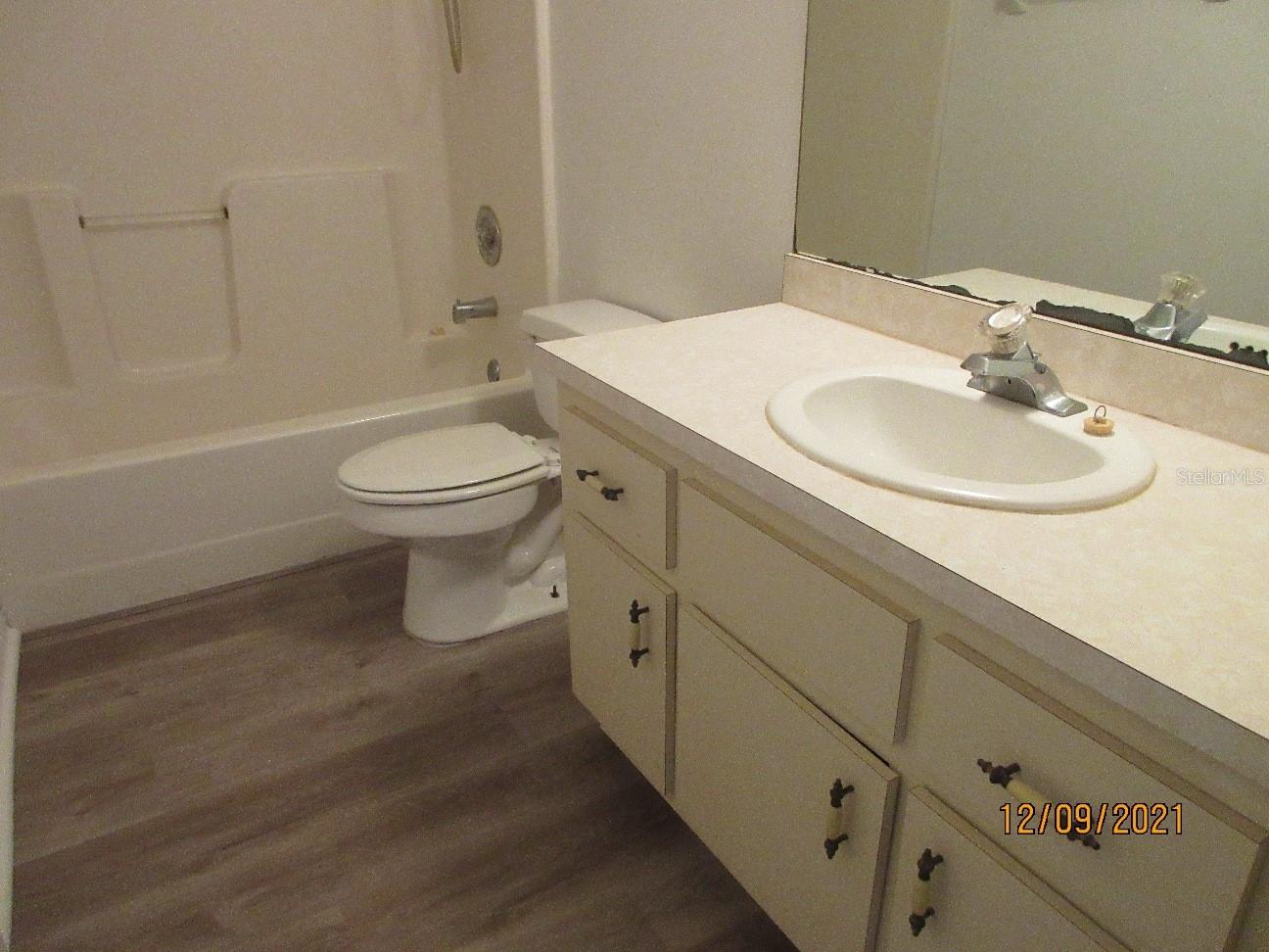 Image 7 of 8 For 3543 158th Lane