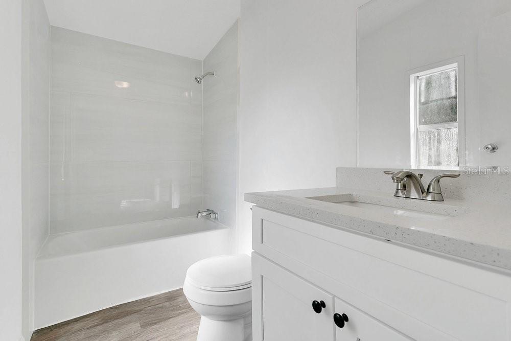 Image 14 of 33 For 1425 83rd Place