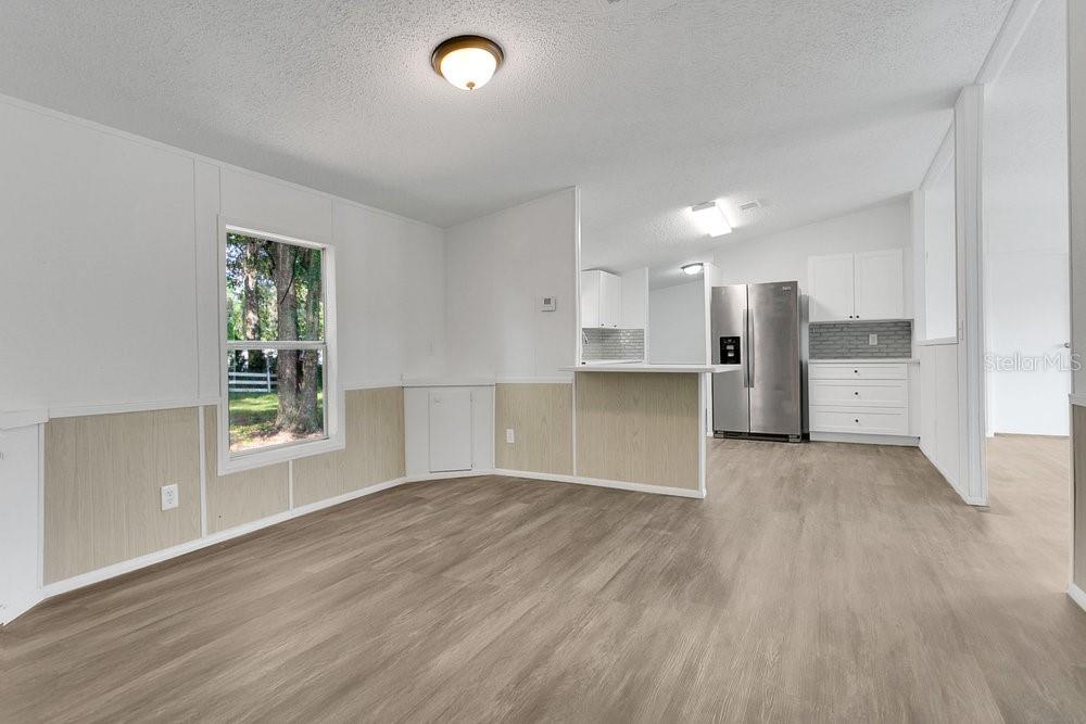 Image 6 of 33 For 1425 83rd Place