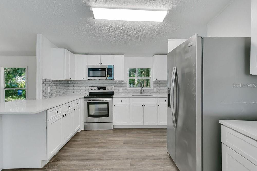 Image 9 of 33 For 1425 83rd Place