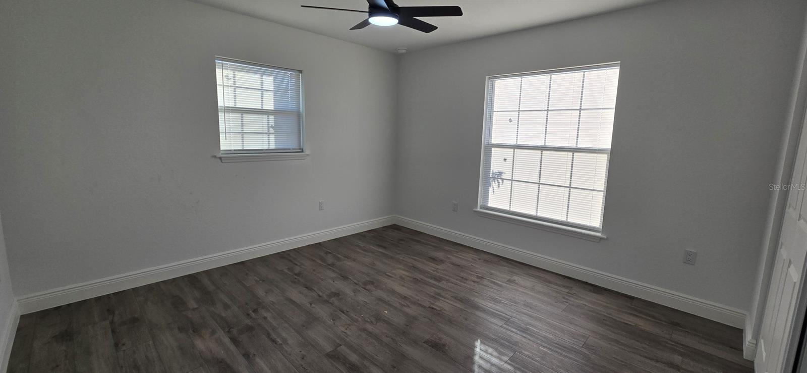 Image 8 of 15 For 2 Pine Terrace Way