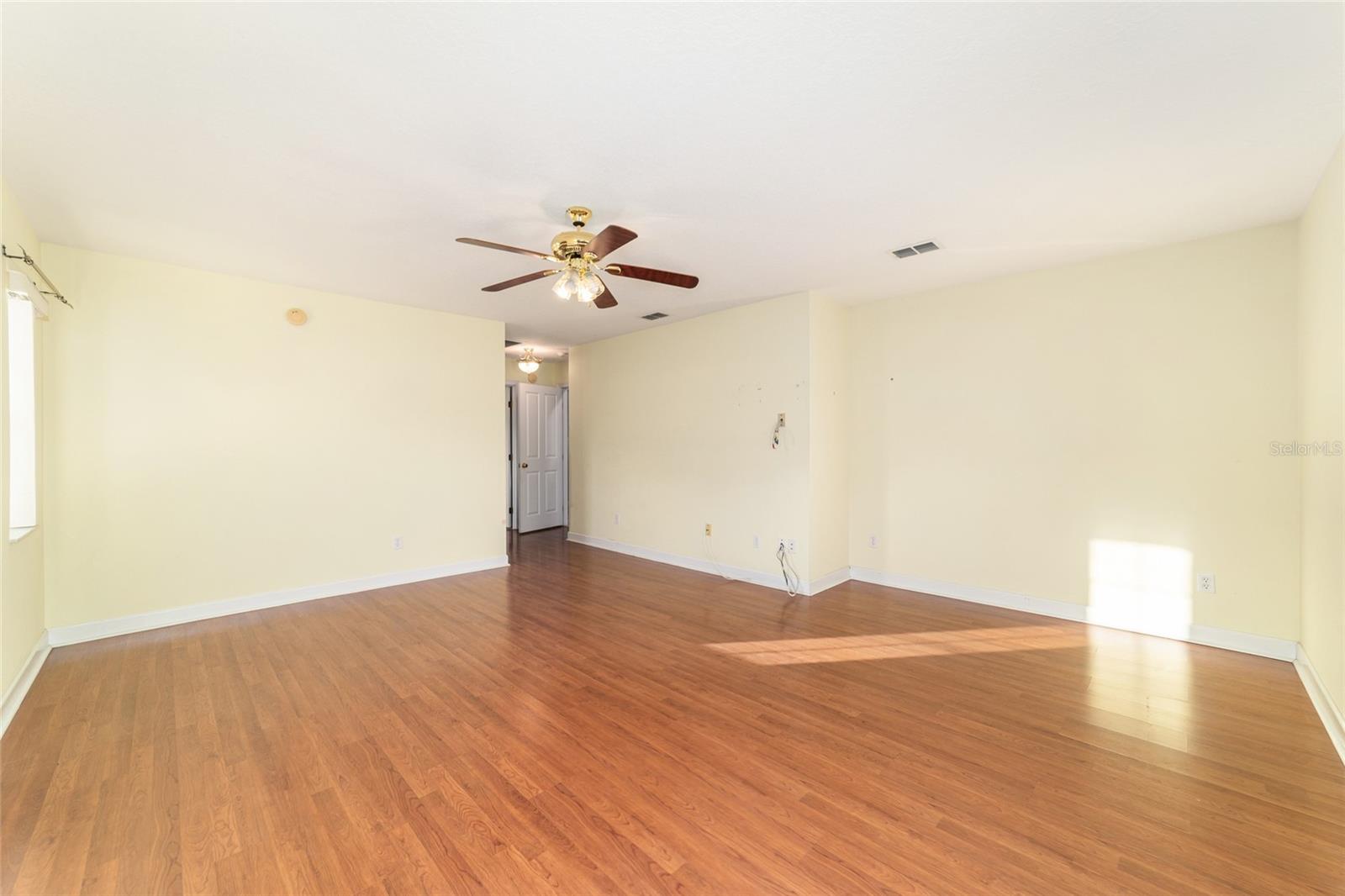 Image 23 of 56 For 9611 45th Avenue