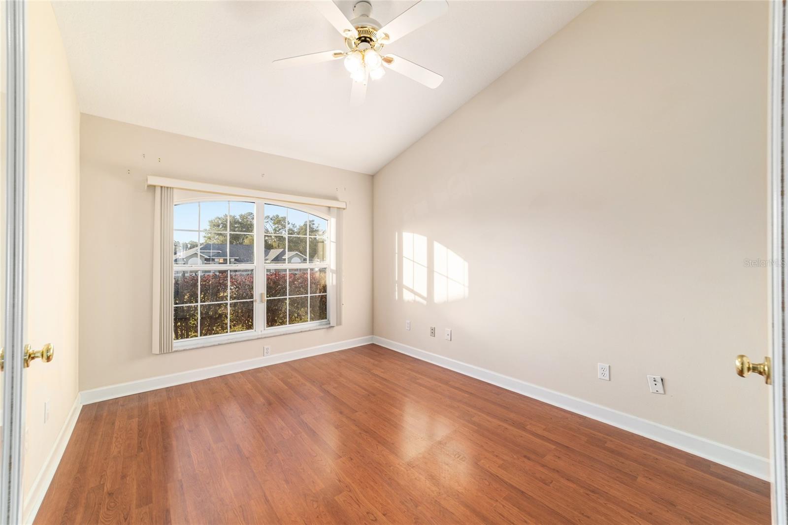 Image 30 of 56 For 9611 45th Avenue