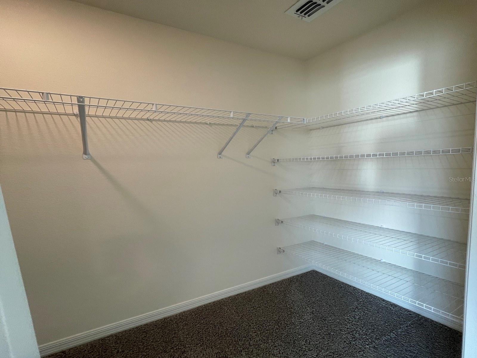 Image 19 of 33 For 6579 81st Loop