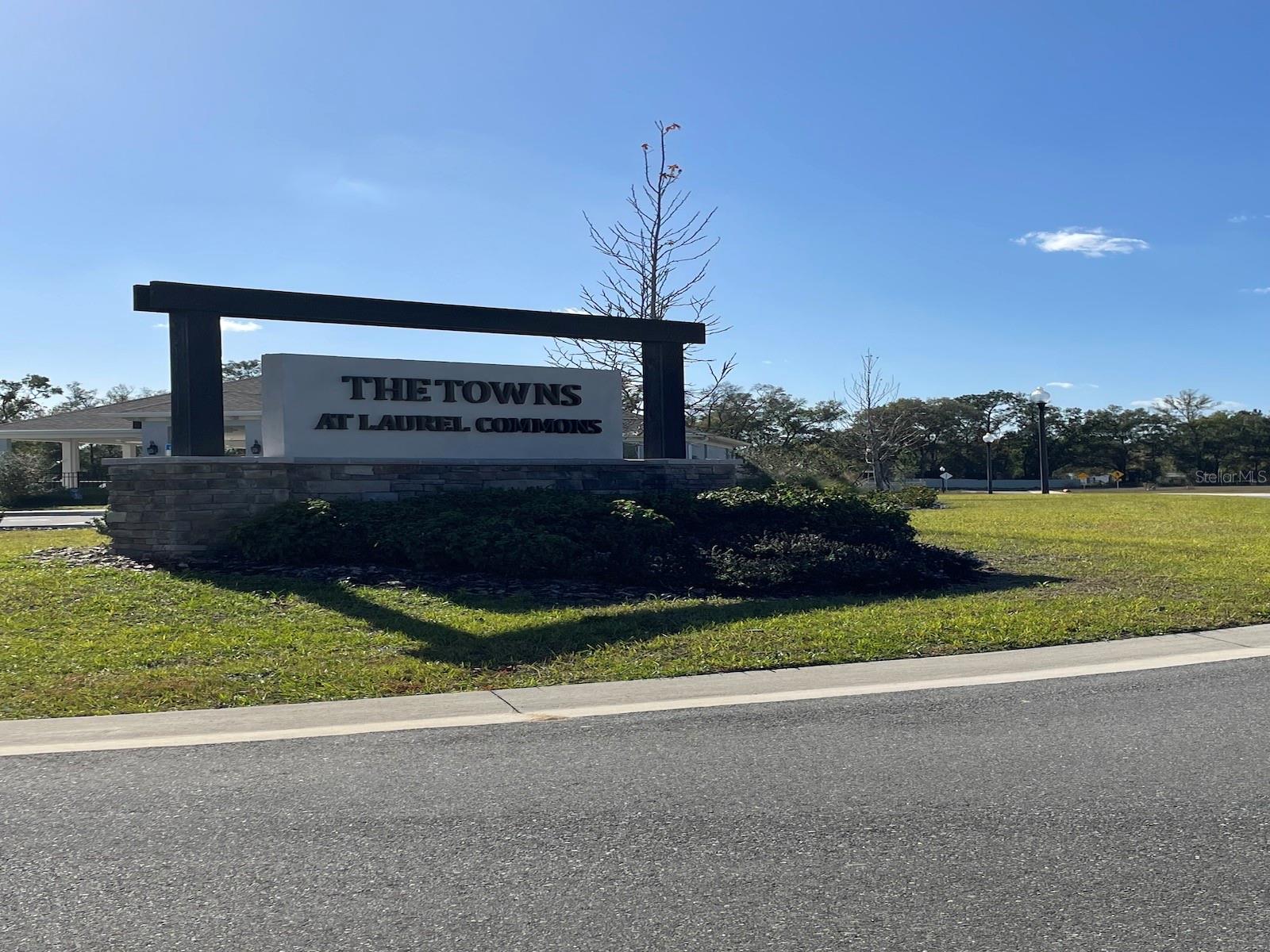 Image 32 of 33 For 6579 81st Loop