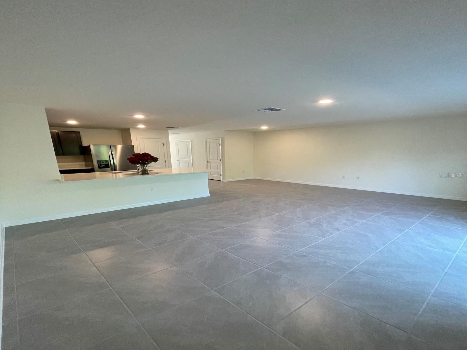 Image 8 of 33 For 6579 81st Loop