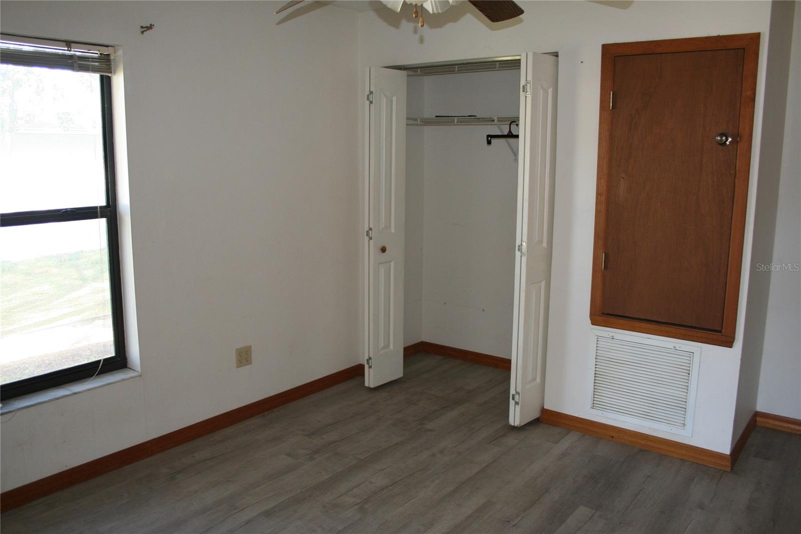 Image 14 of 19 For 5997 122nd Place