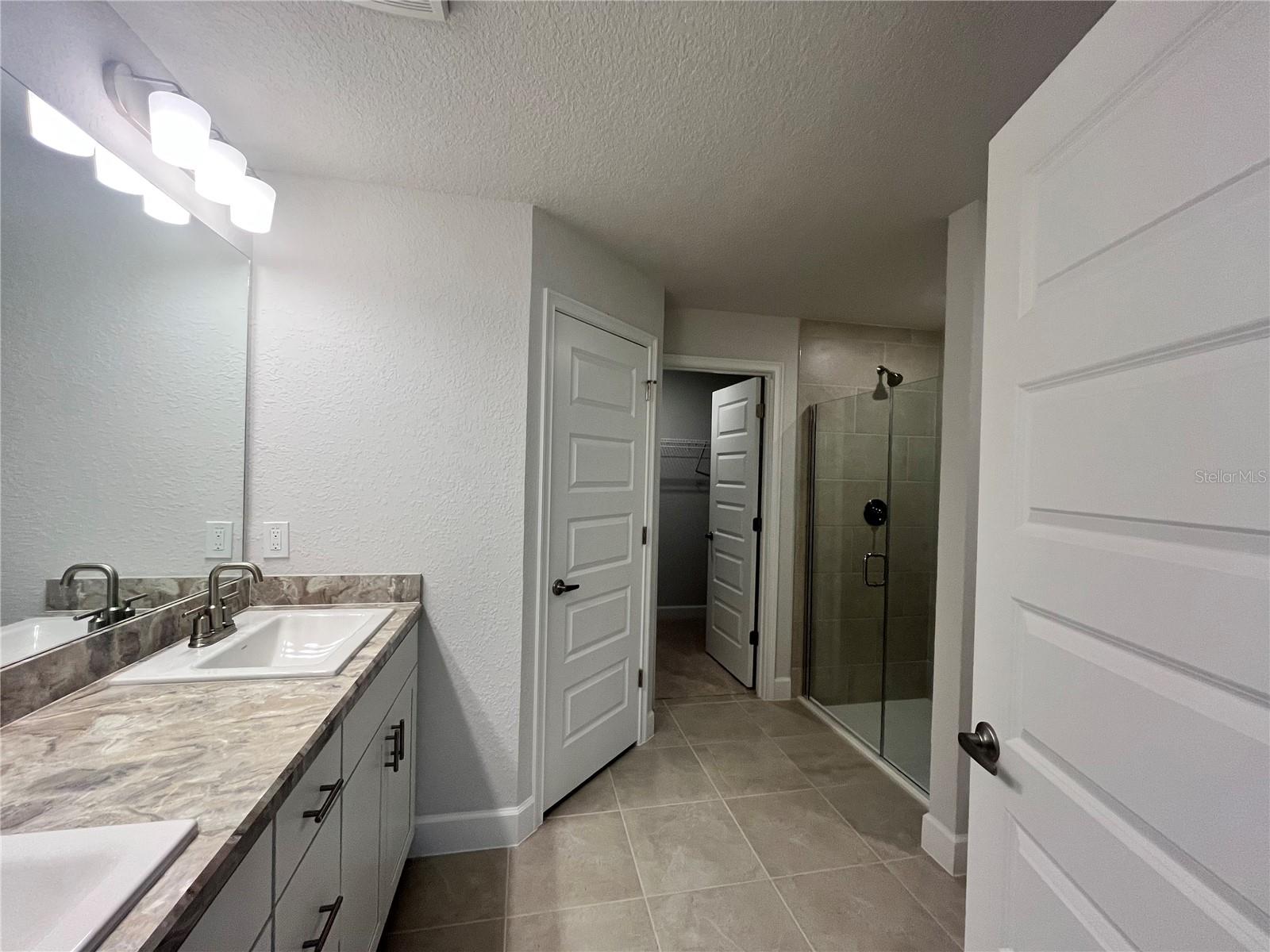 Image 12 of 19 For 16376 92nd Terrace