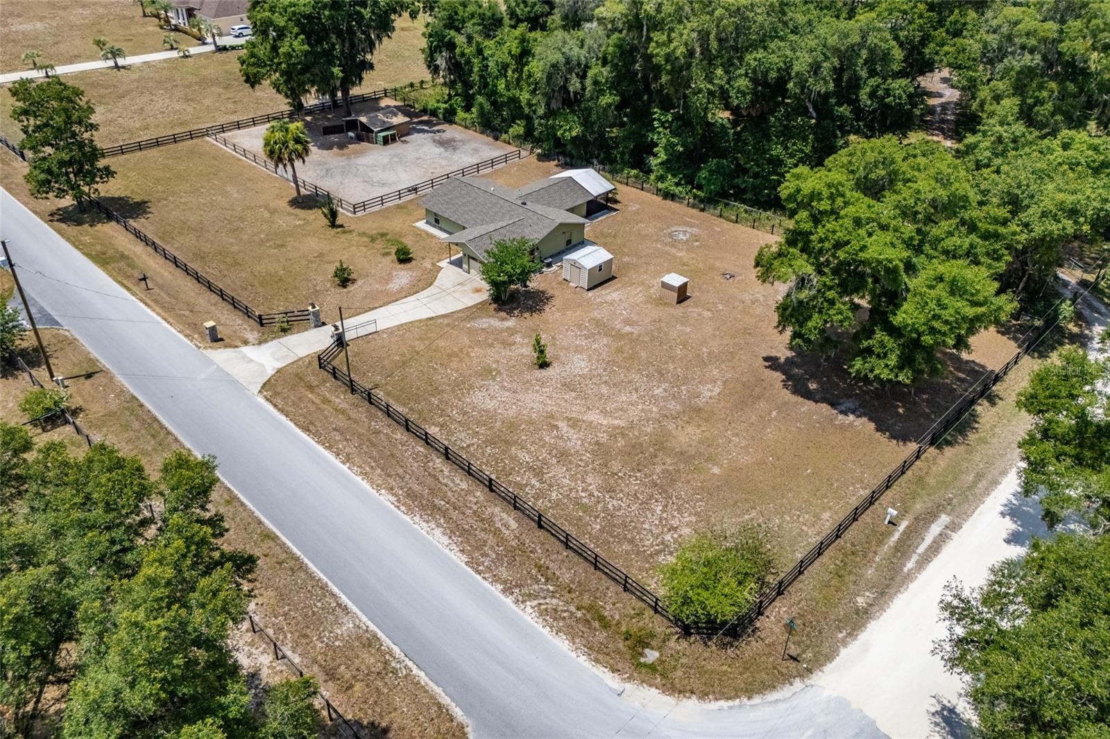 Image 14 of 54 For 13300 38th Avenue