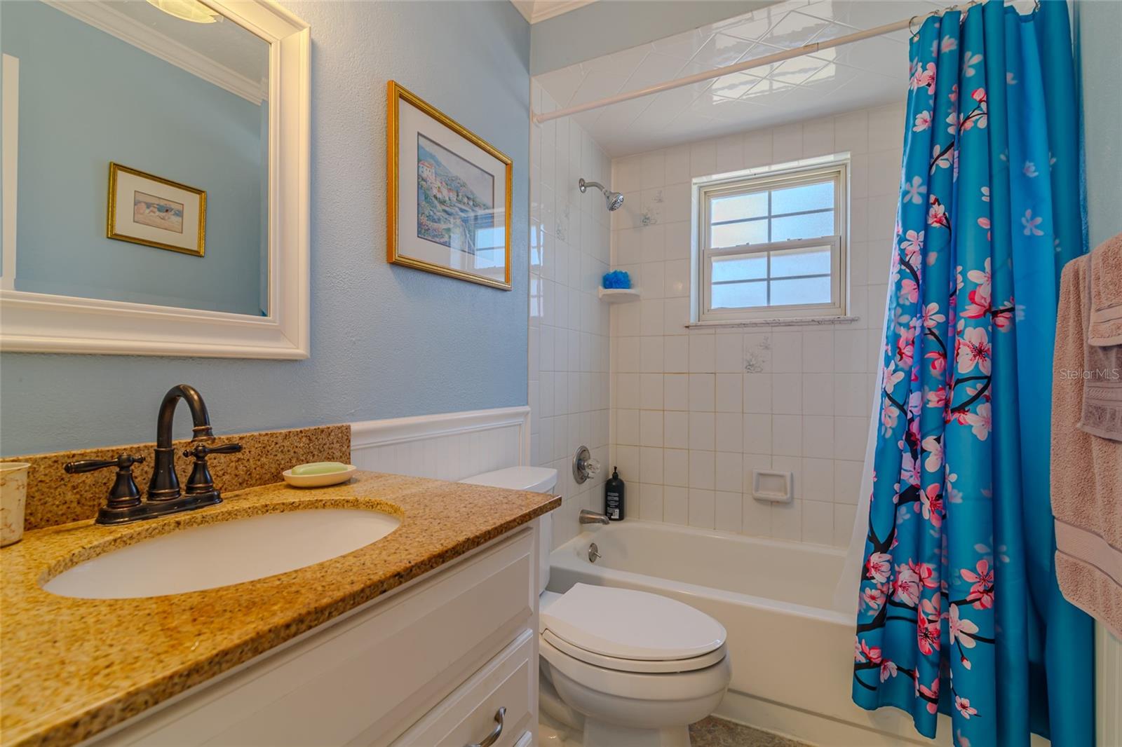 Image 40 of 54 For 13300 38th Avenue