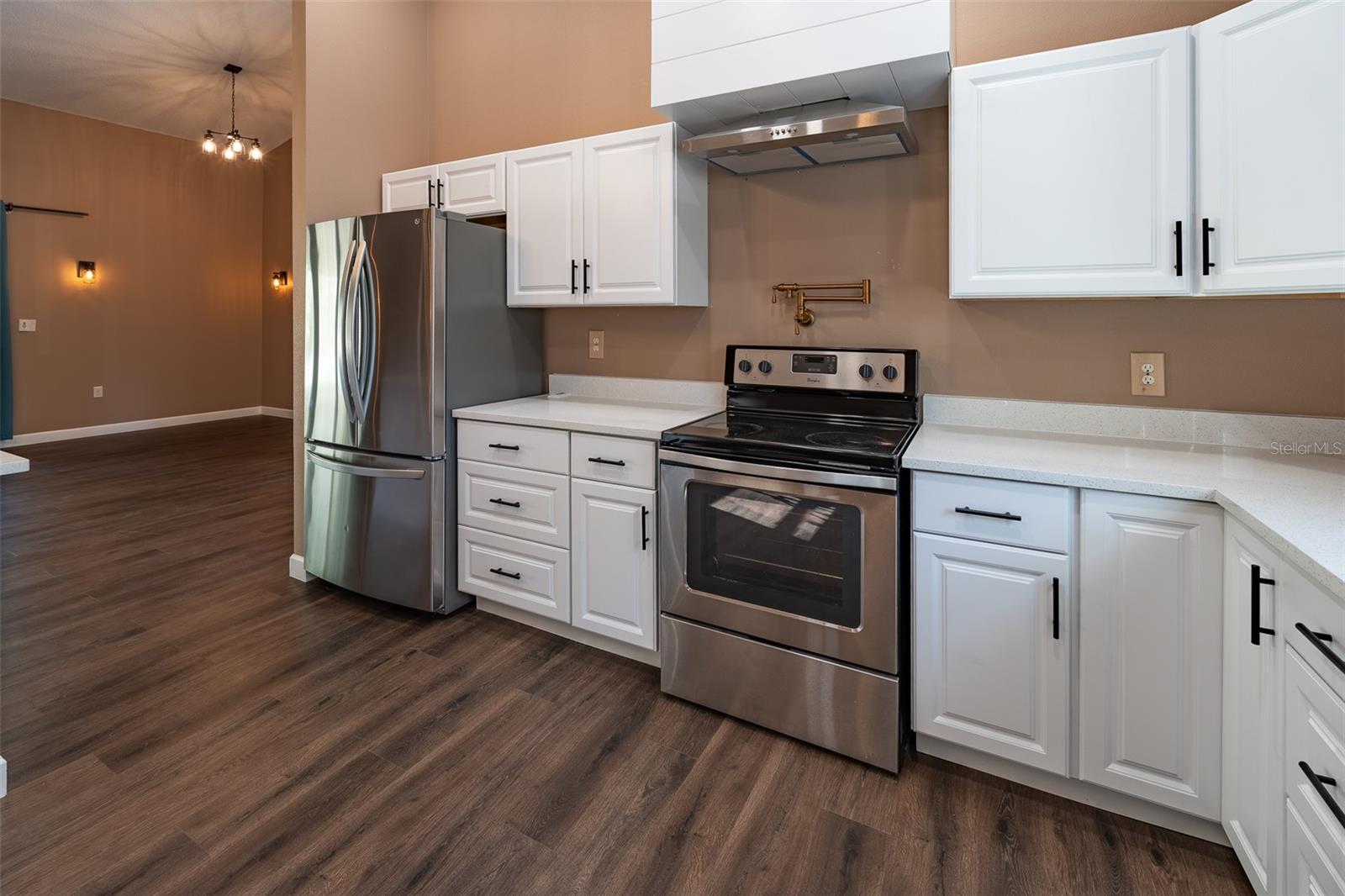 Image 14 of 75 For 6425 Cartwrite Road