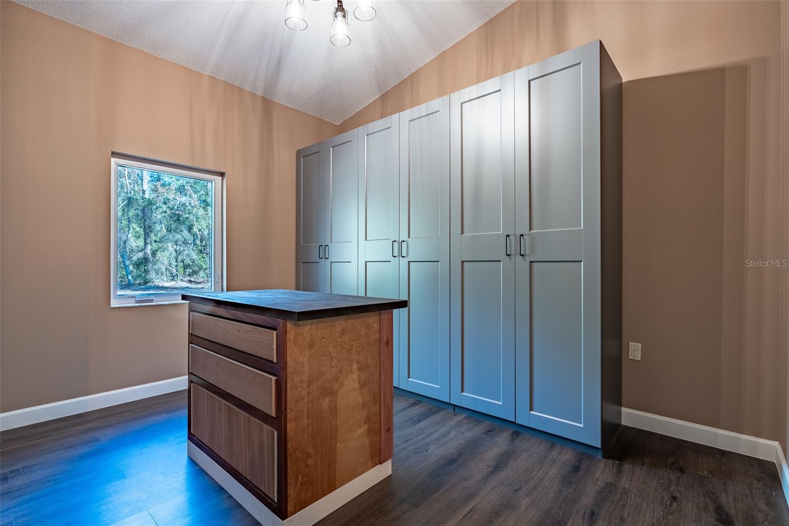 Image 29 of 75 For 6425 Cartwrite Road