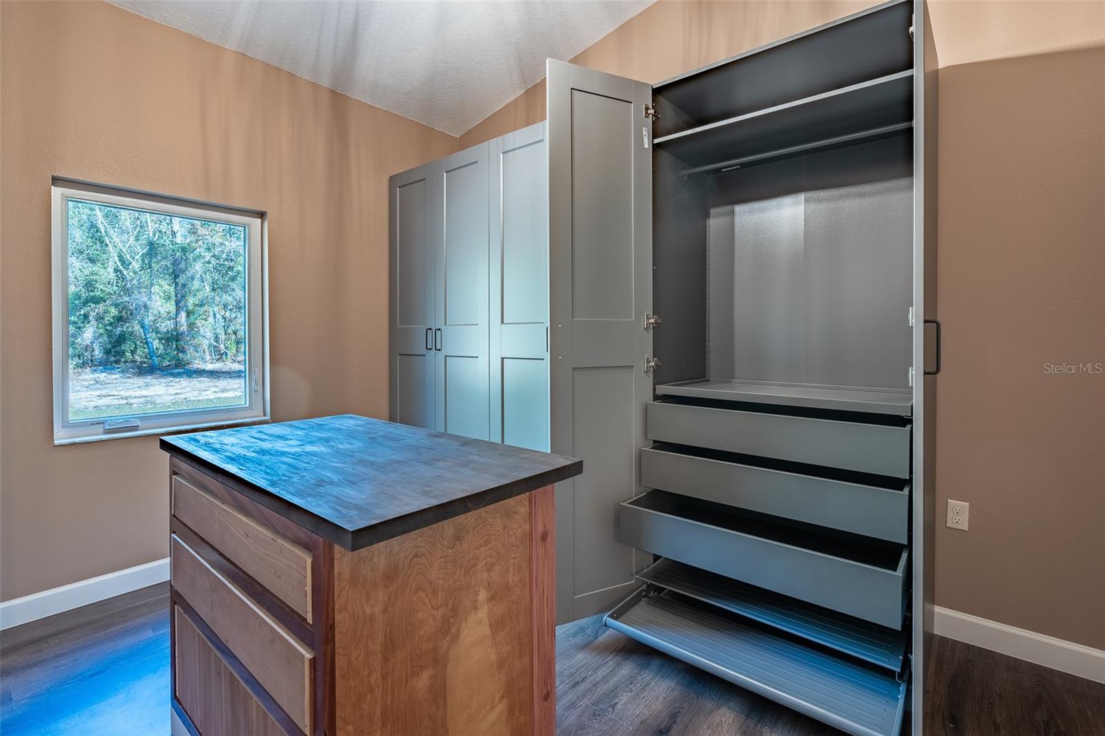 Image 30 of 75 For 6425 Cartwrite Road